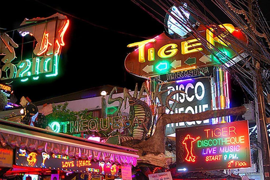 Long Beach Hotel Patong Zewnętrze zdjęcie