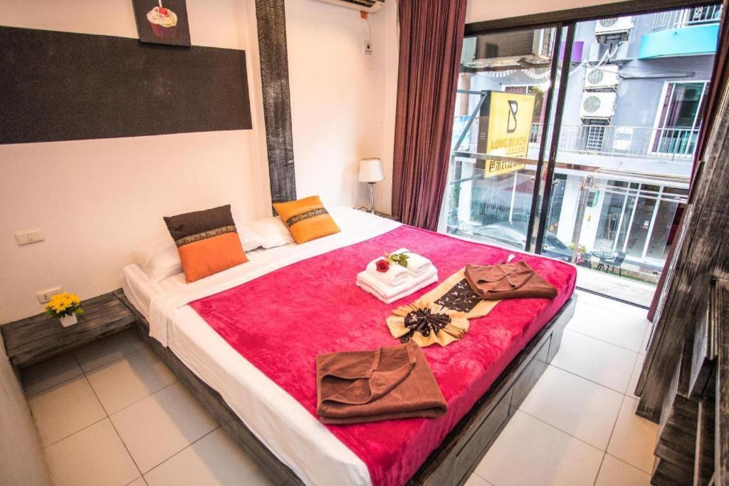 Long Beach Hotel Patong Zewnętrze zdjęcie