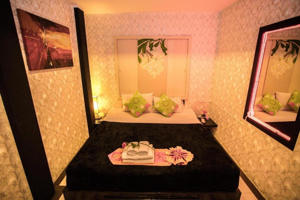 Long Beach Hotel Patong Zewnętrze zdjęcie