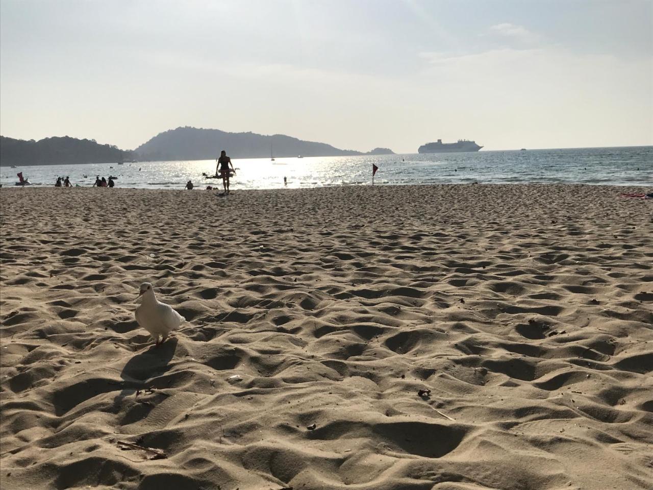 Long Beach Hotel Patong Zewnętrze zdjęcie